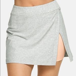 🔻IN SEARCH OF OUTDOOR VOICES SKORT🔺